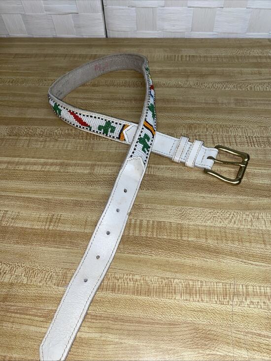 Unbranded Accessories - 80s Beaded Southwestern Style Belt White Leather Brass Buckle Sz 28 USA Made